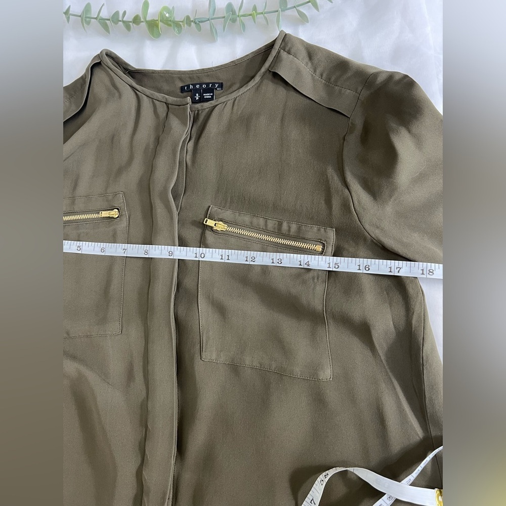 Theory‎ 100% Silk Military Zipper Pocket Olive Green Quiet Luxury Blouse Small - Picture 8 of 10